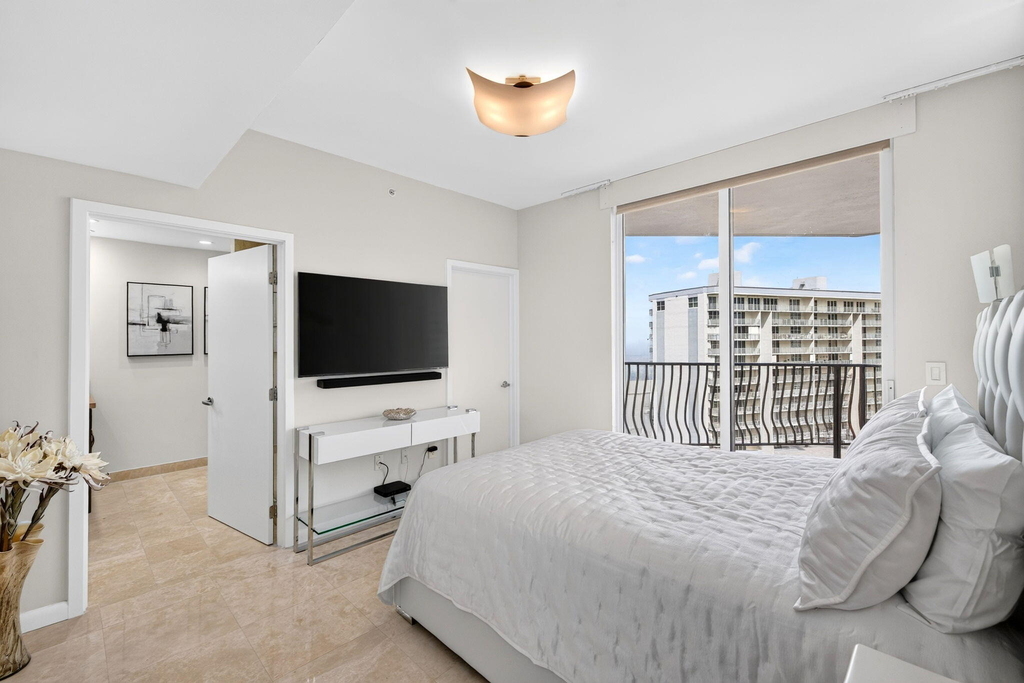 100 S Birch Road - Photo 43