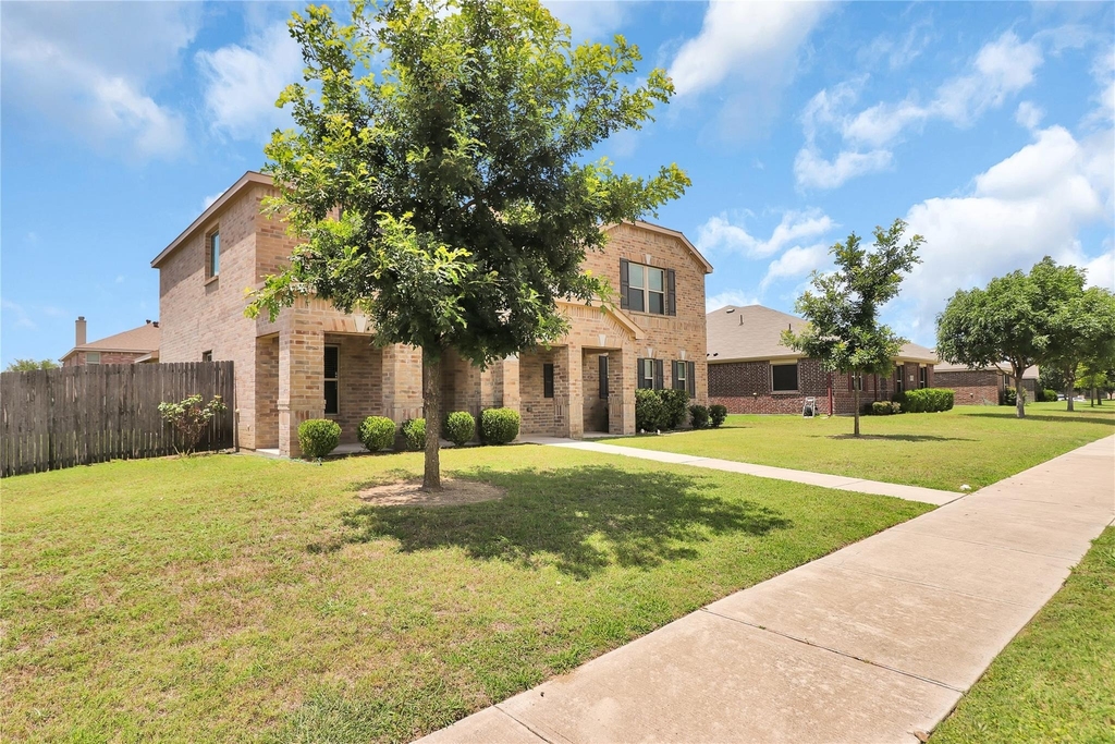728 Snapdragon Lane - Photo 2