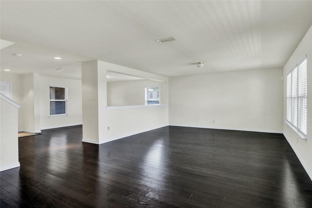 728 Snapdragon Lane - Photo 9