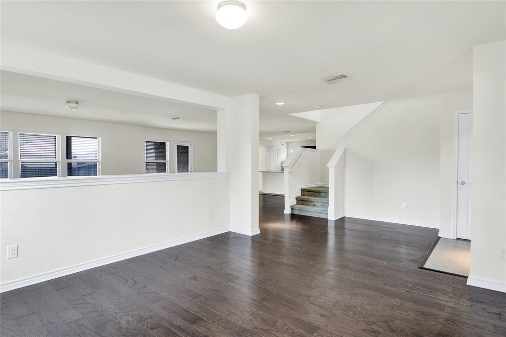 728 Snapdragon Lane - Photo 6