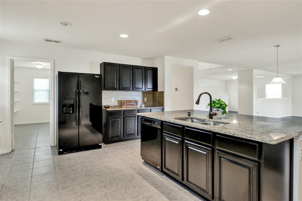 728 Snapdragon Lane - Photo 16