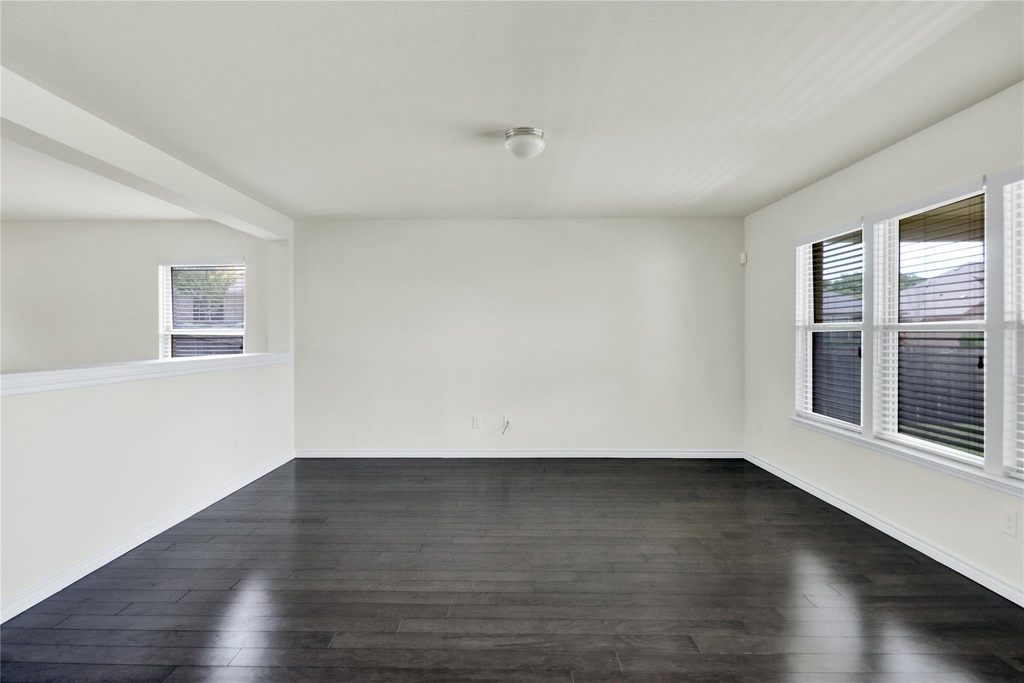 728 Snapdragon Lane - Photo 8