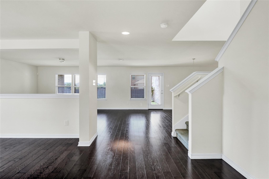 728 Snapdragon Lane - Photo 5