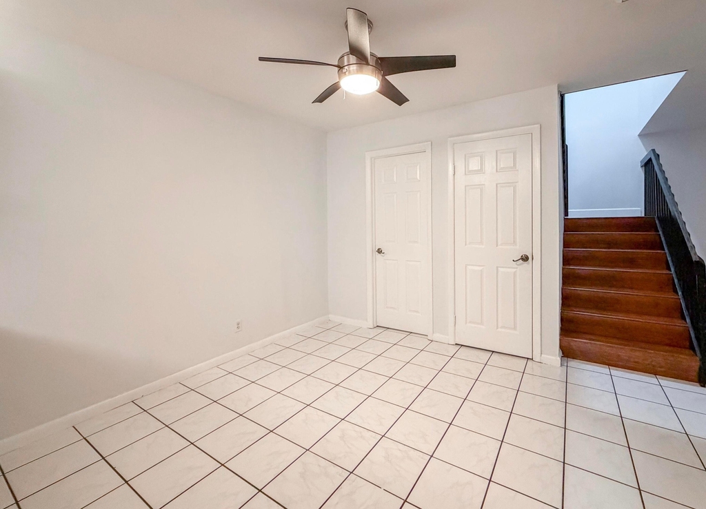 2552 Sw 15th Street - Photo 8