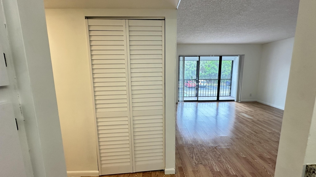 1111 Green Pine Boulevard - Photo 28