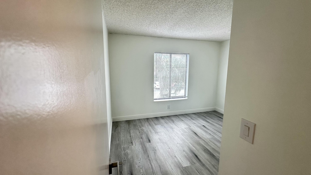 1111 Green Pine Boulevard - Photo 31