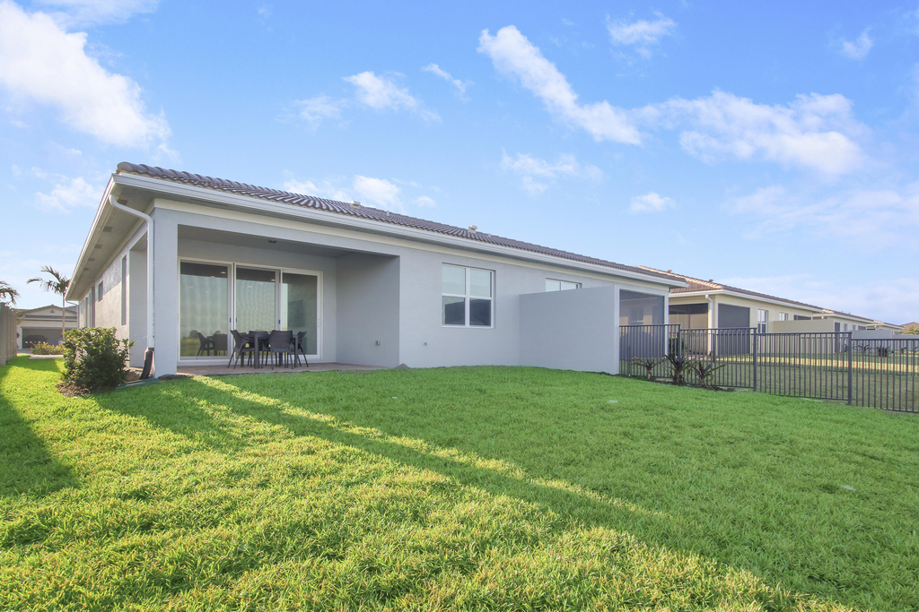 26156 Sw Viterbo Way - Photo 25