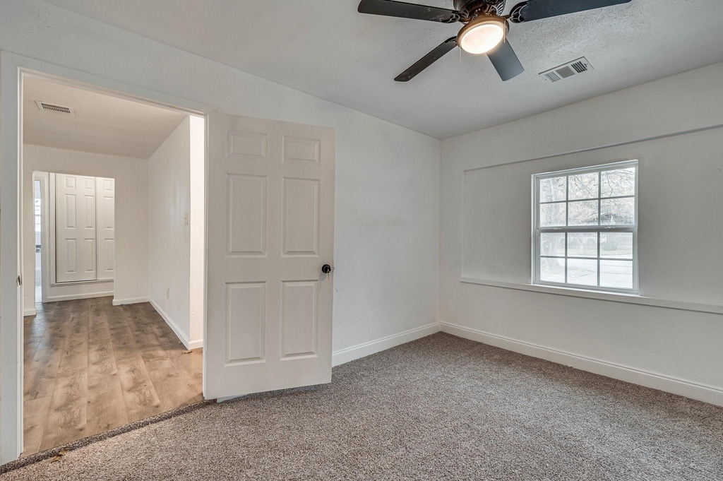 2110 Aggie Drive - Photo 5