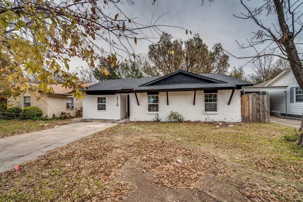 2110 Aggie Drive - Photo 1
