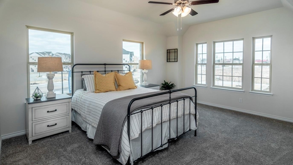 2240 Lasso Court - Photo 5