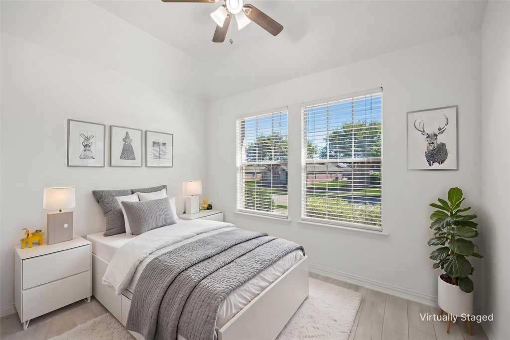 221 Cliffbrook Drive - Photo 15