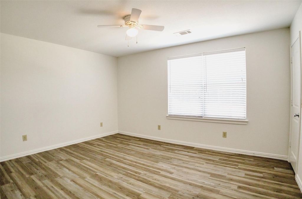 1708 S Waco Street - Photo 23