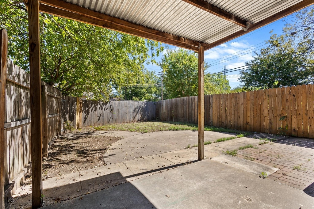 2804 Spring Valley Drive - Photo 23