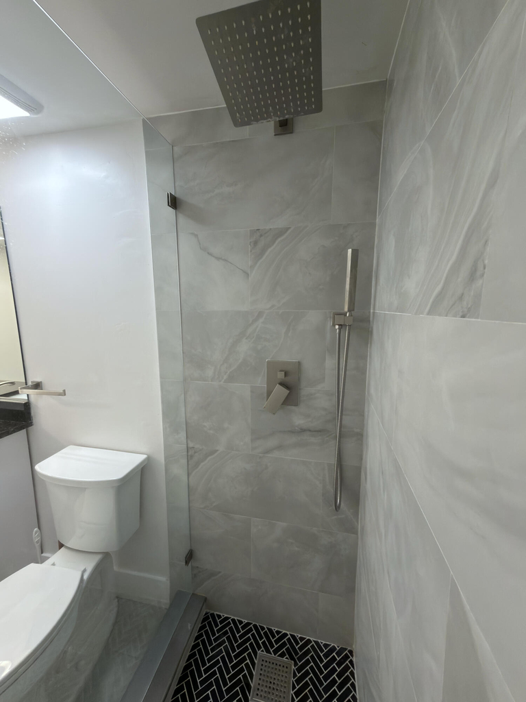 651 Okeechobee Boulevard - Photo 8