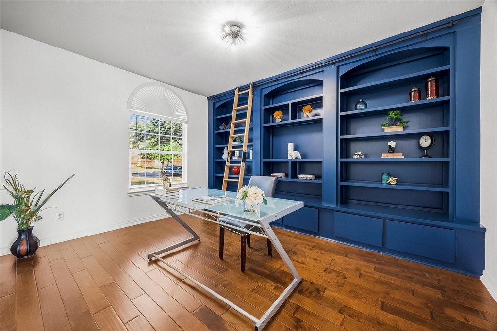 4102 Stone Haven Drive - Photo 4