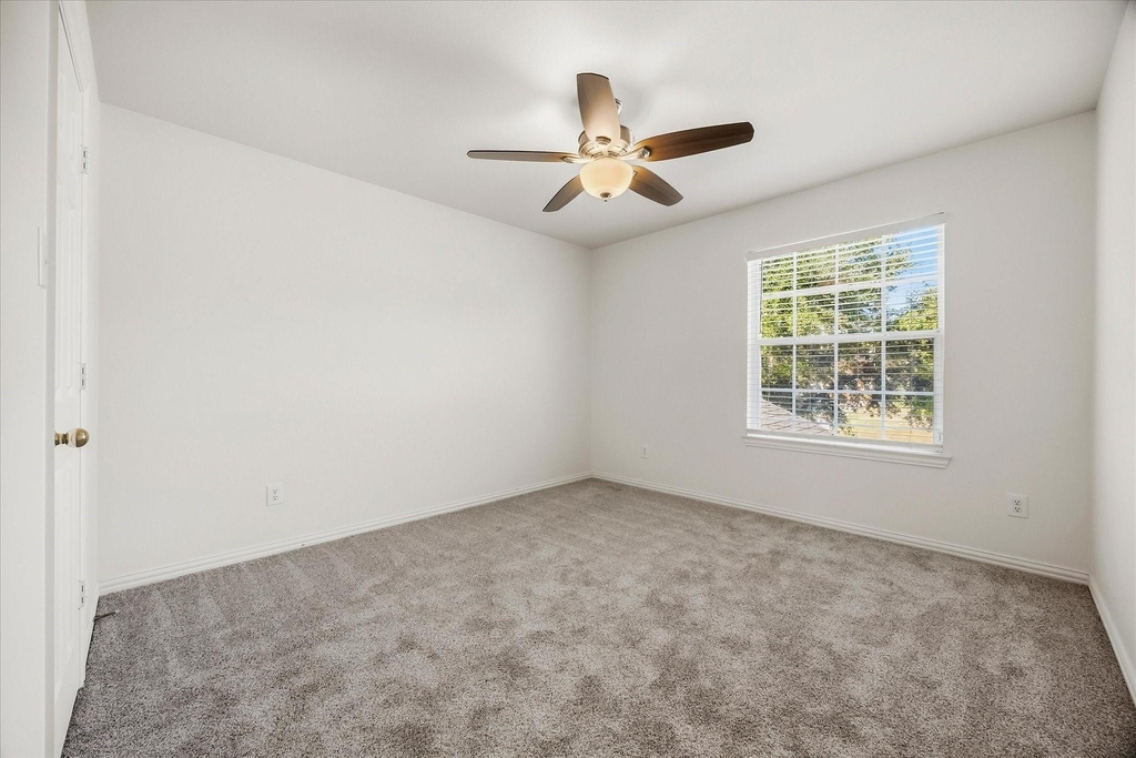 4102 Stone Haven Drive - Photo 27