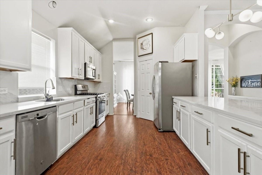 3404 Bluegrass Drive - Photo 11