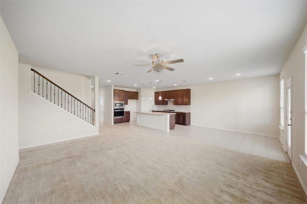 1805 Nelson Street - Photo 4