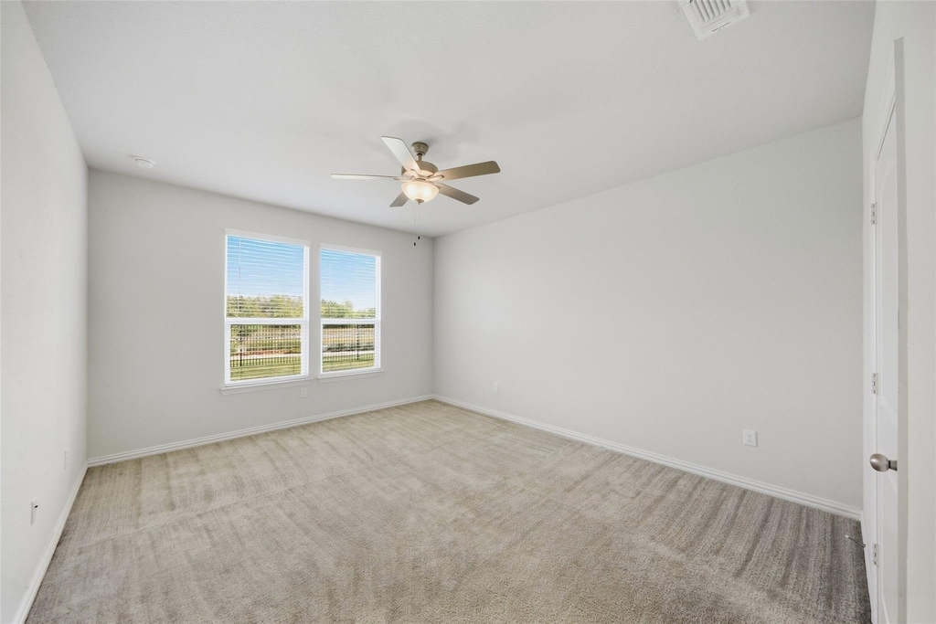 1805 Nelson Street - Photo 12