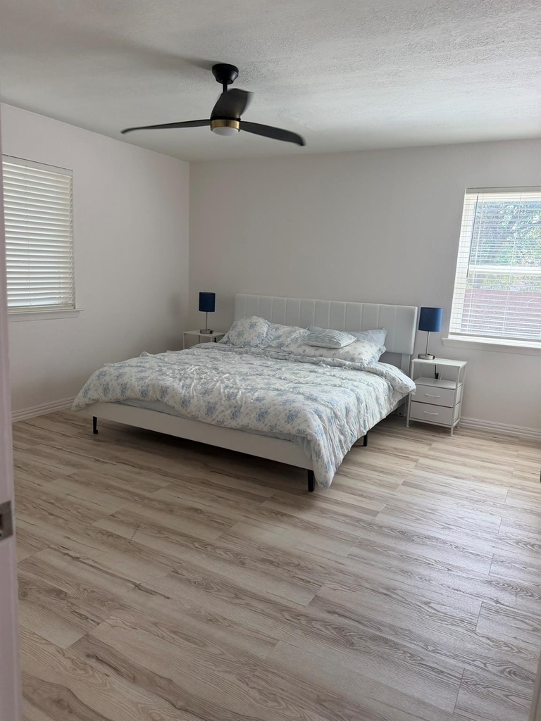 3932 Sun Valley Court - Photo 12
