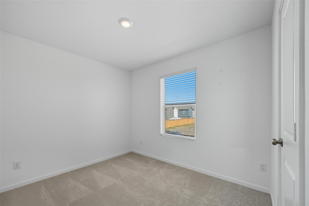 823 Sandhill Crane Lane - Photo 8