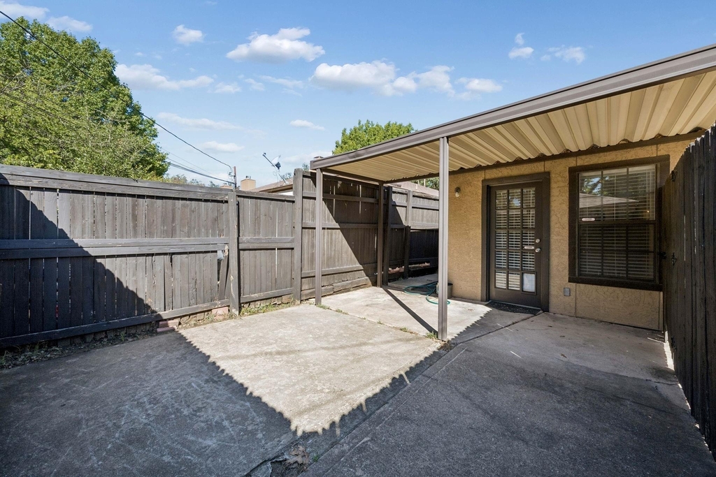 6238 Winton Street - Photo 10