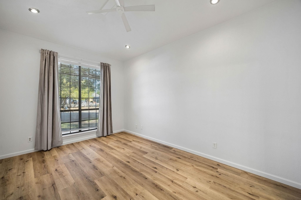 6238 Winton Street - Photo 6