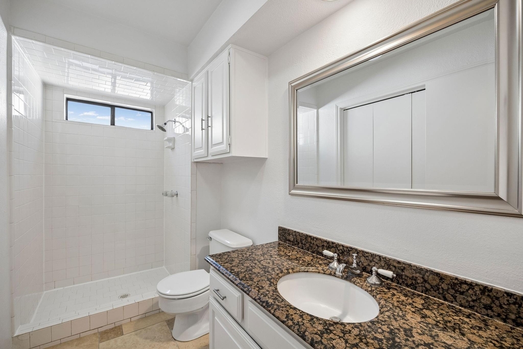 6238 Winton Street - Photo 4