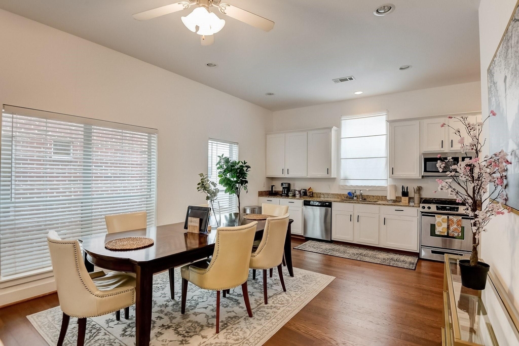 1606 Tribeca Way - Photo 10