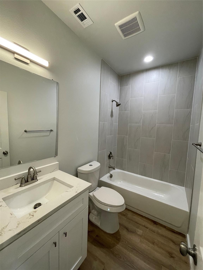 524 W Florence Street - Photo 11