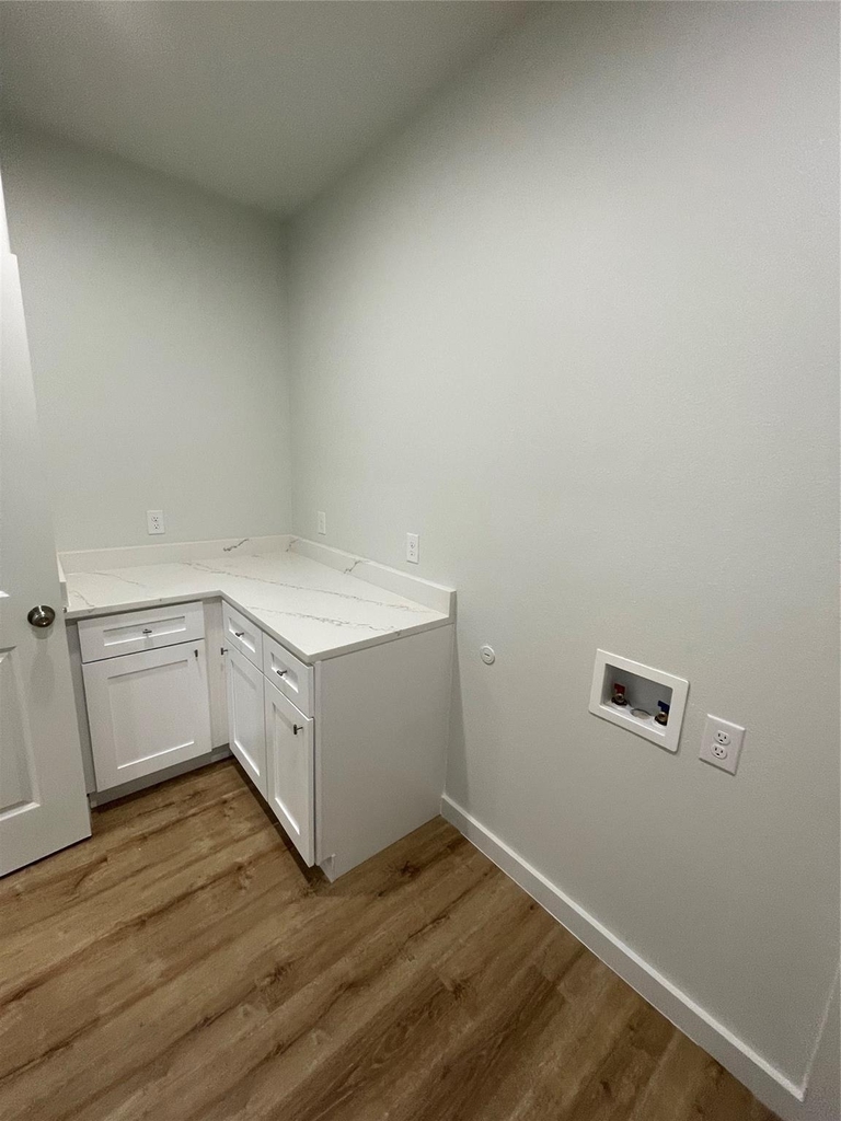 524 W Florence Street - Photo 13