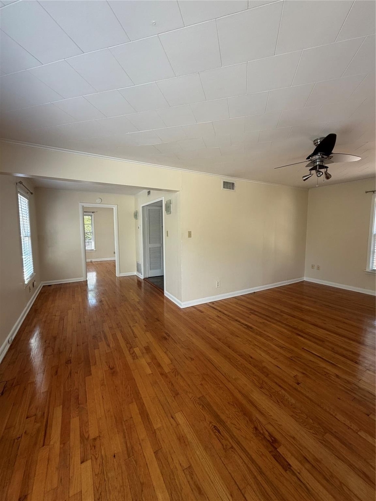 3733 Washburn Avenue - Photo 2