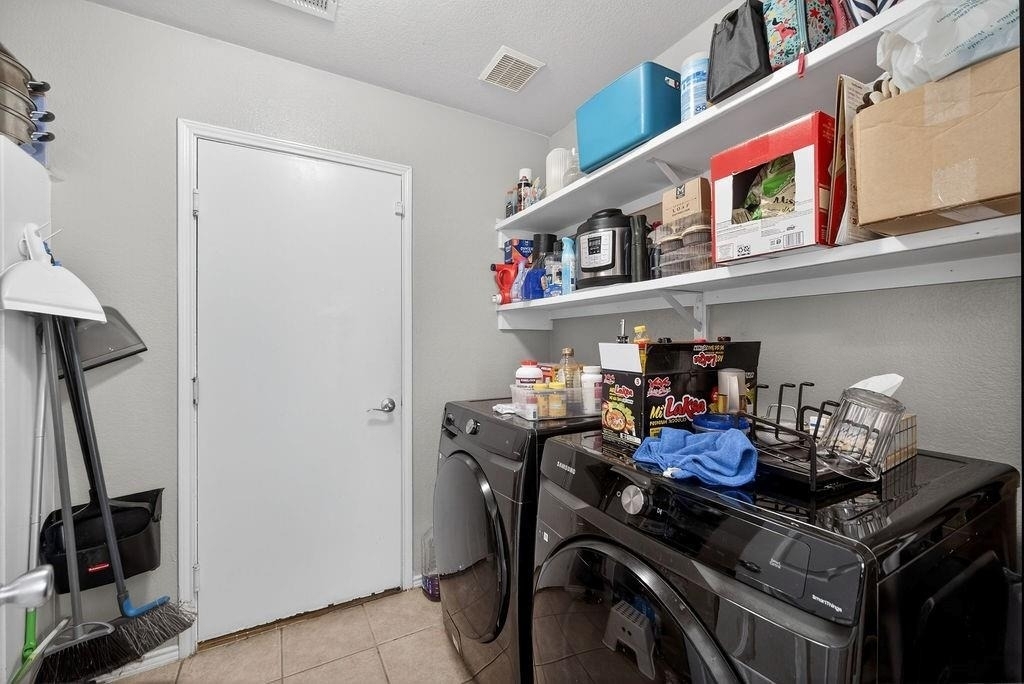 9633 Anns Way - Photo 17