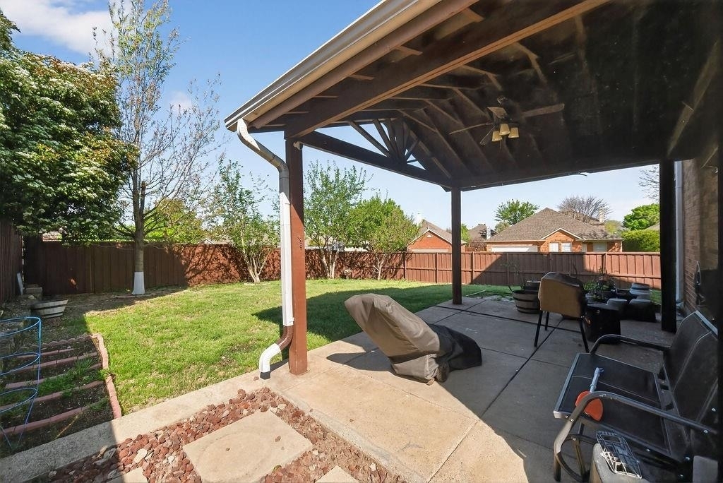 9633 Anns Way - Photo 34
