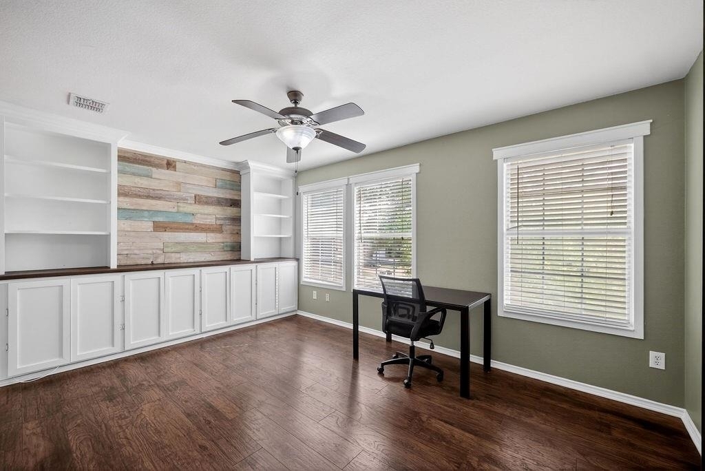 9633 Anns Way - Photo 24
