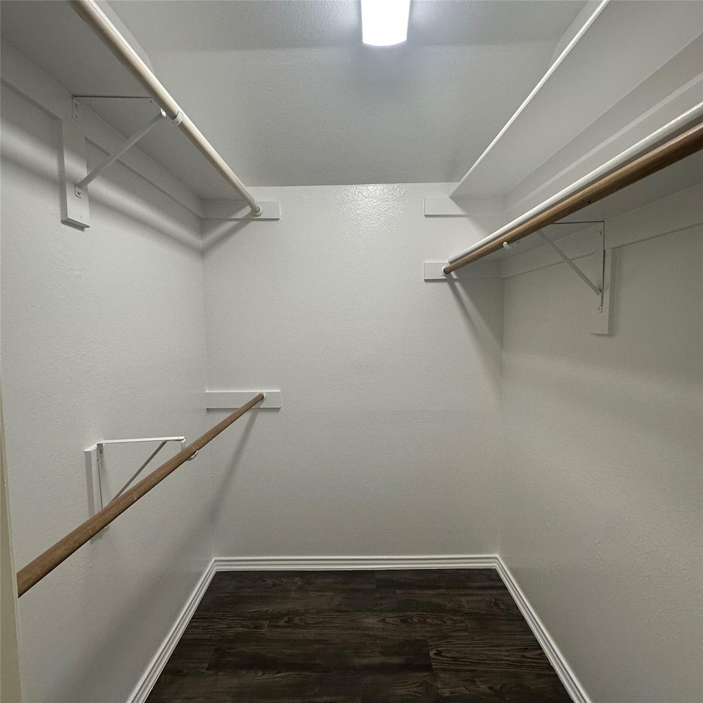 449 Harris Street - Photo 11