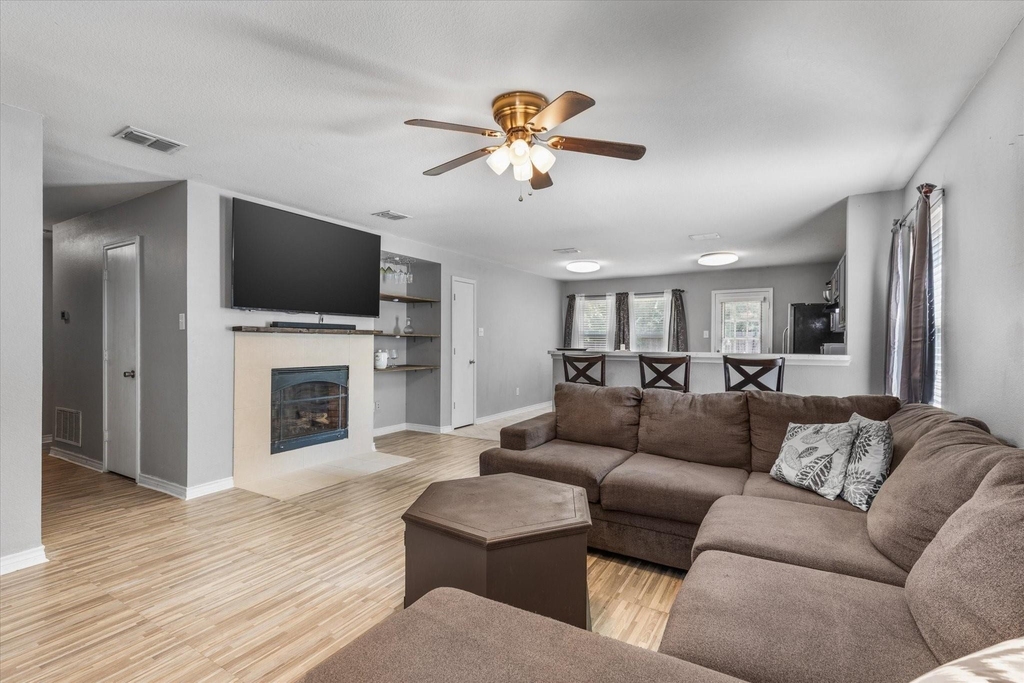 8610 Mountain Bluff - Photo 5