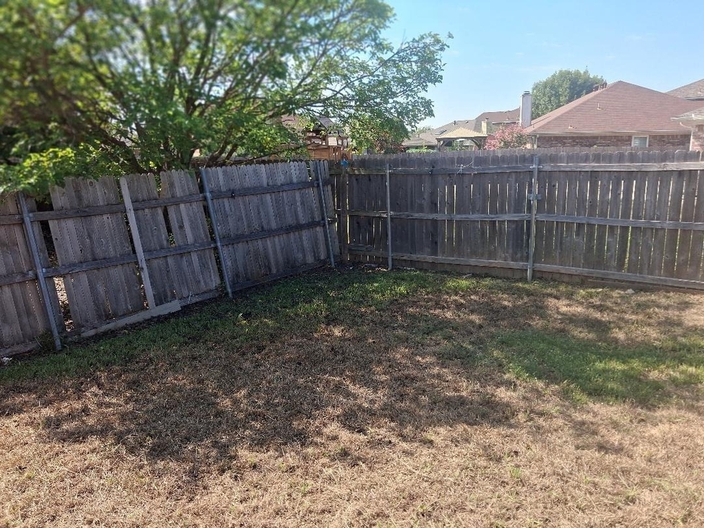 7310 Fossil Lake Drive - Photo 17