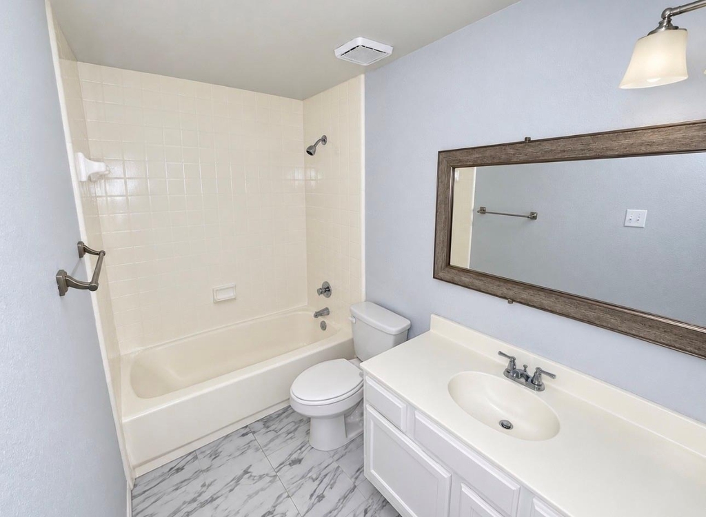 7126 Holly Hill Drive - Photo 5