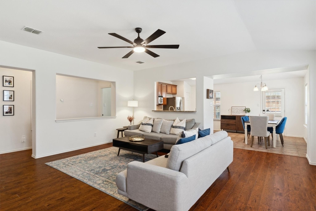 2685 Calmwater Drive - Photo 4