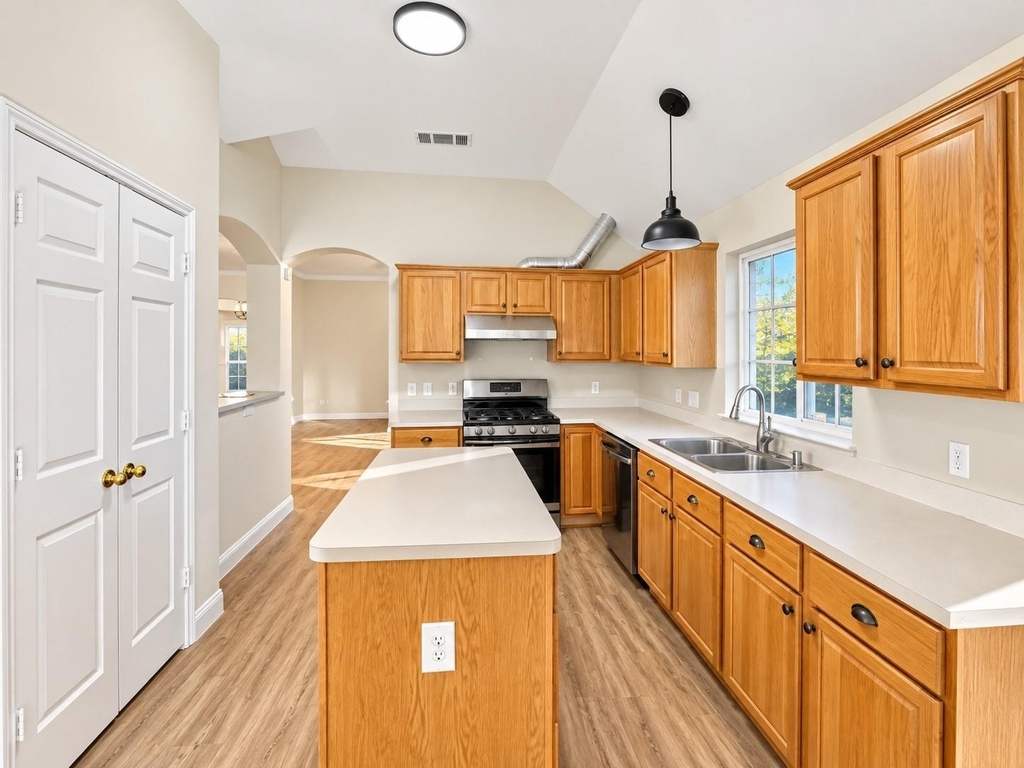 4628 Mustang Drive - Photo 10