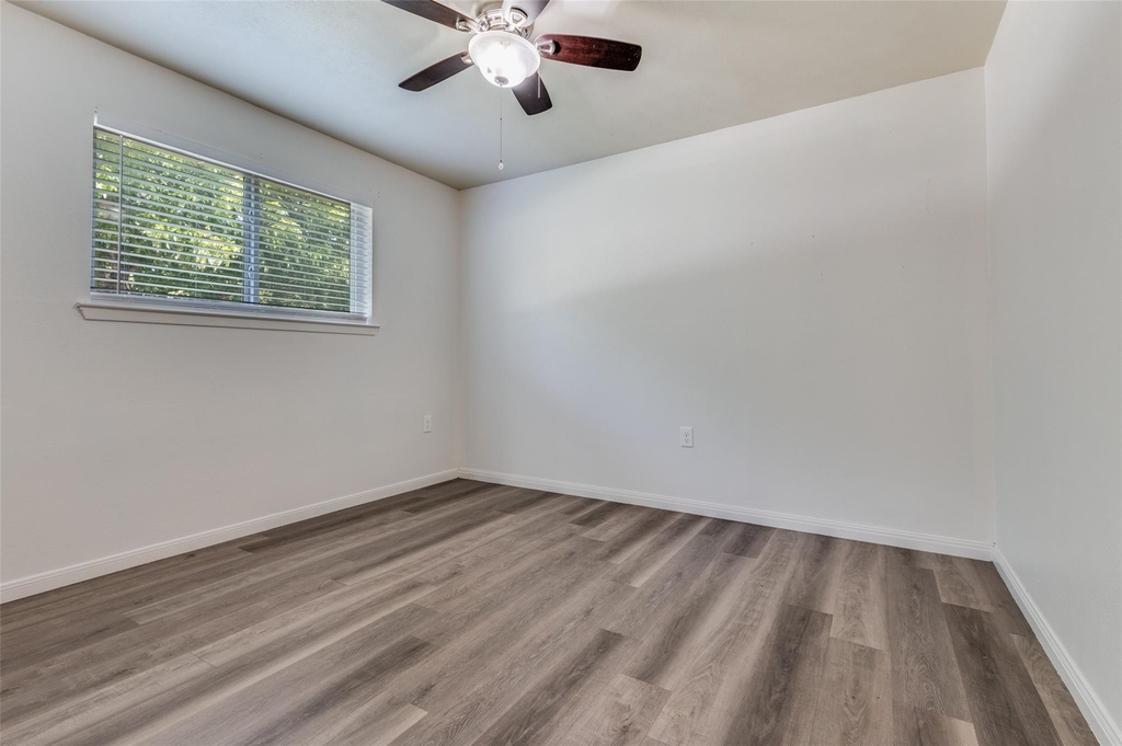 428 N Dallas Avenue - Photo 12
