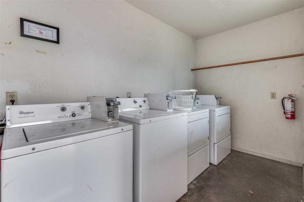428 N Dallas Avenue - Photo 20