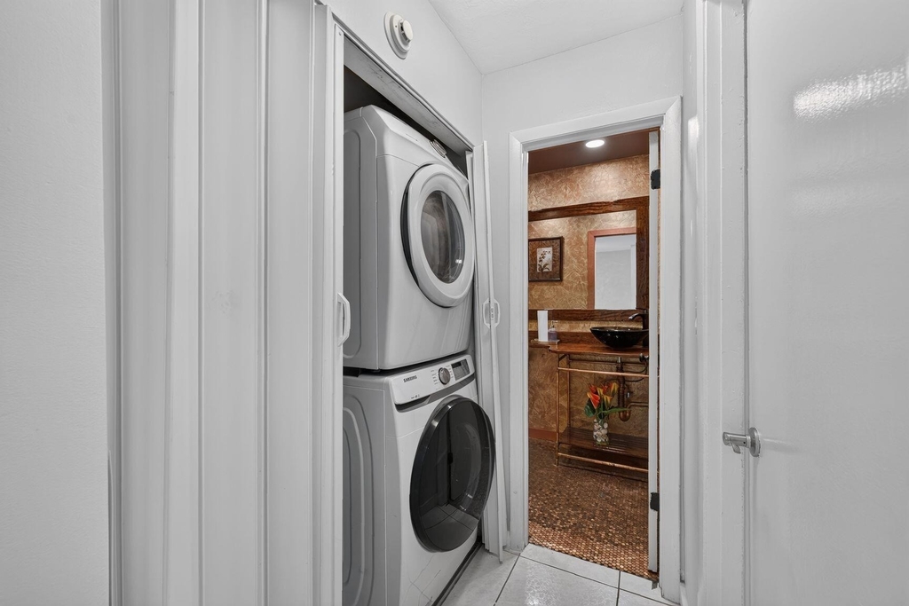 10377 Nw 3rd Street - Photo 9