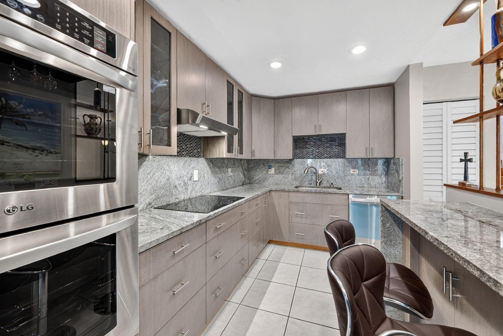 10377 Nw 3rd Street - Photo 7