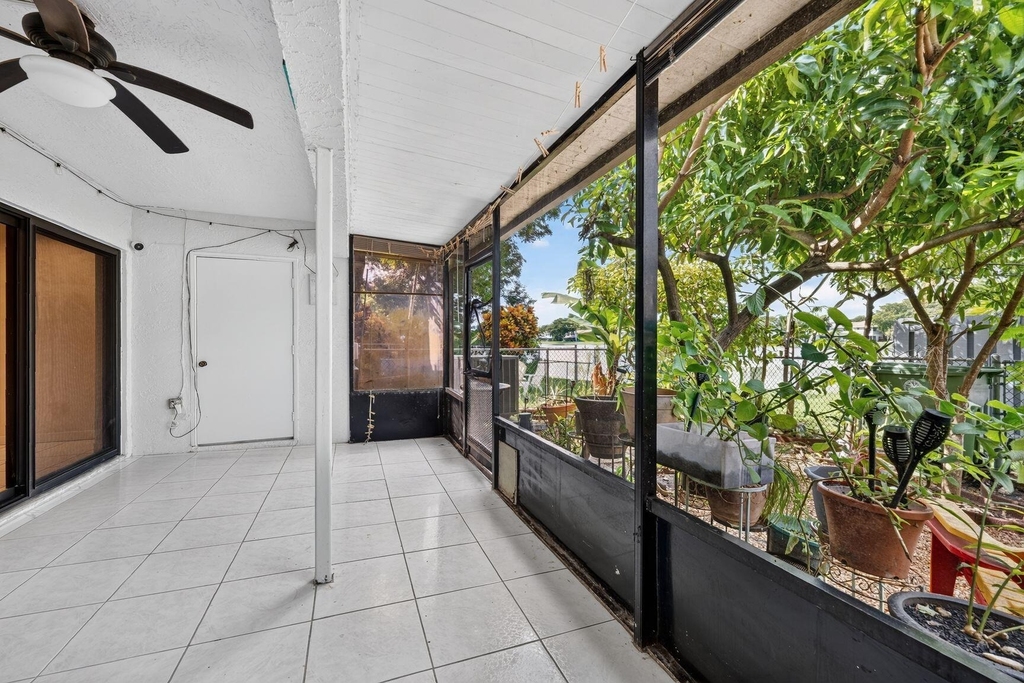 10377 Nw 3rd Street - Photo 17