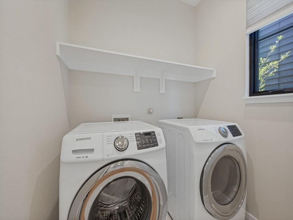 6028 Hudson Street - Photo 11