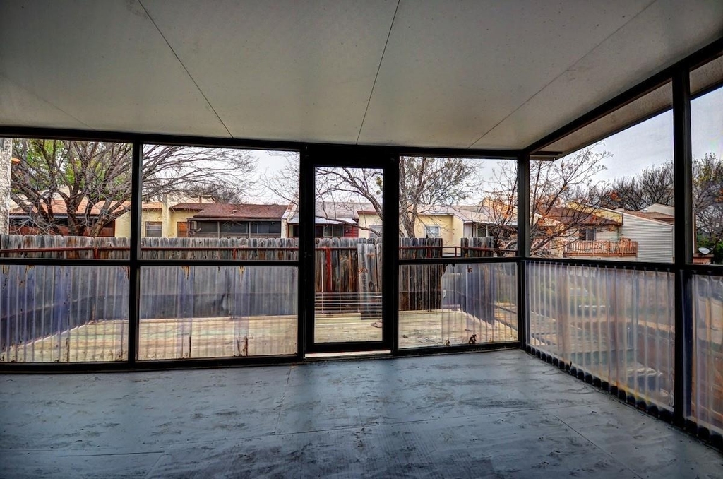 707 E Shady Grove Road - Photo 13