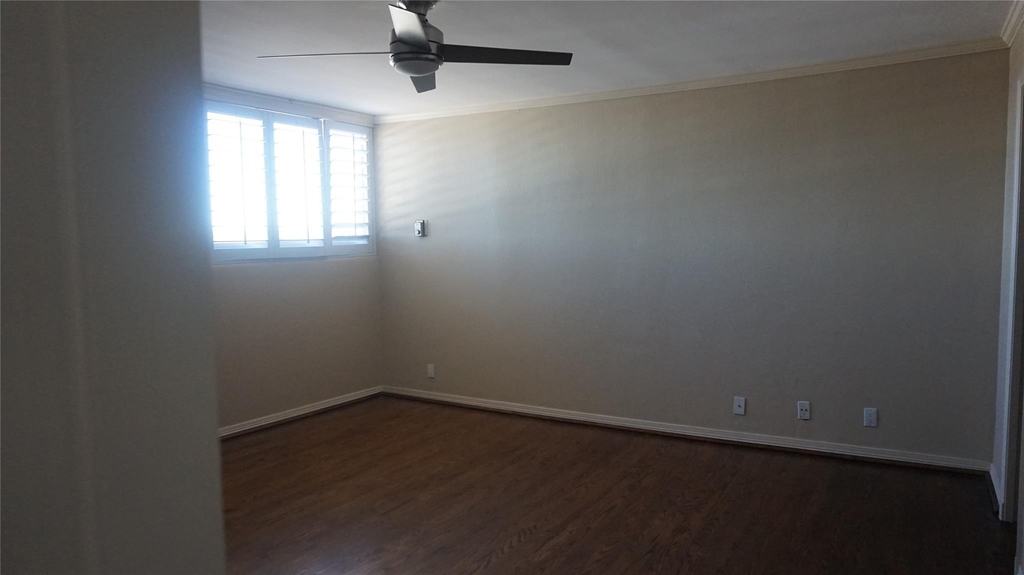 3883 Turtle Creek Boulevard - Photo 14