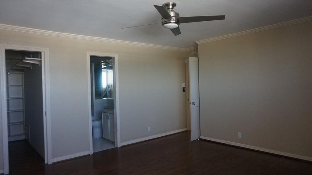 3883 Turtle Creek Boulevard - Photo 13